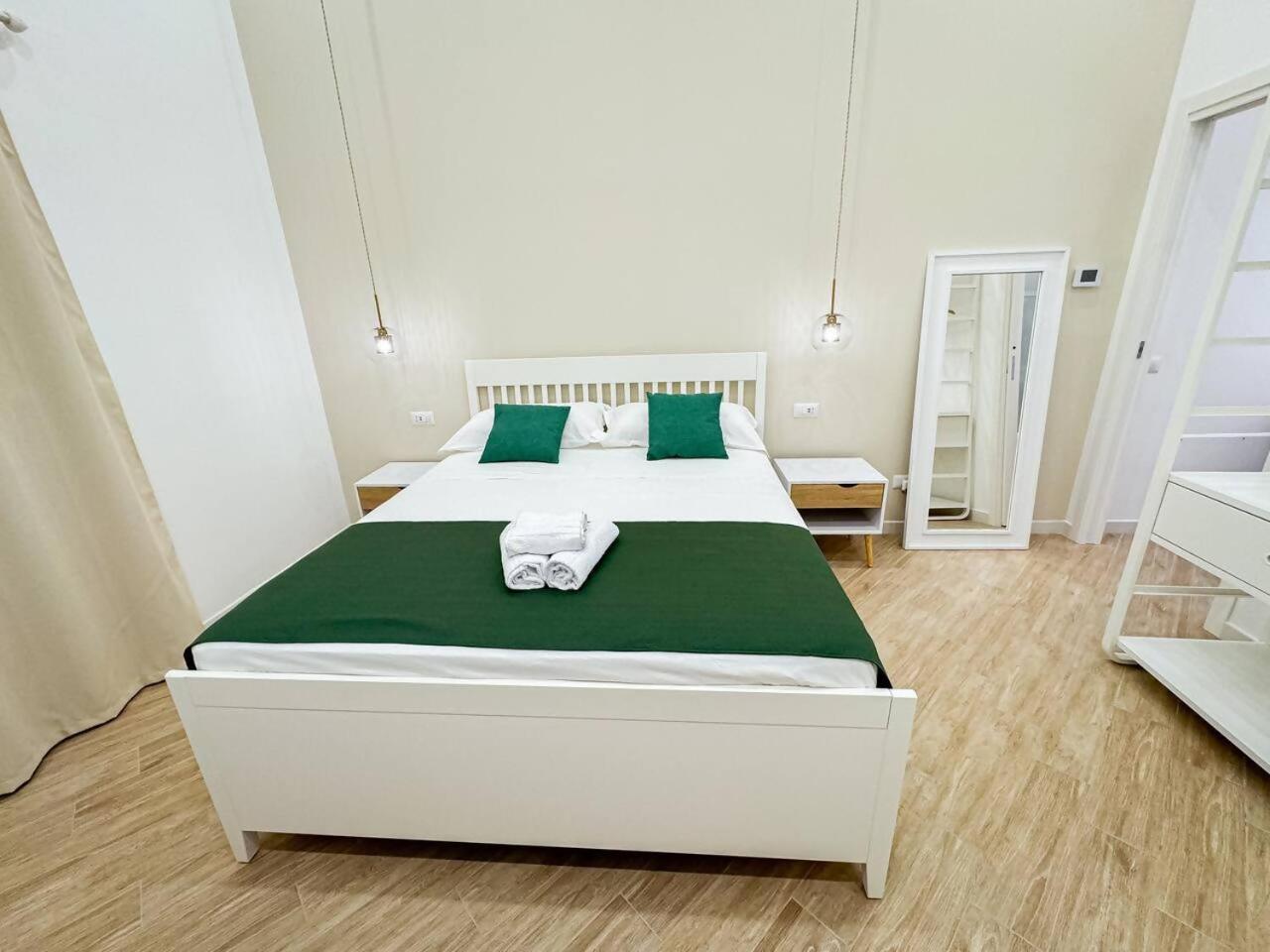 Giandra Rooms And Garden Messina Esterno foto